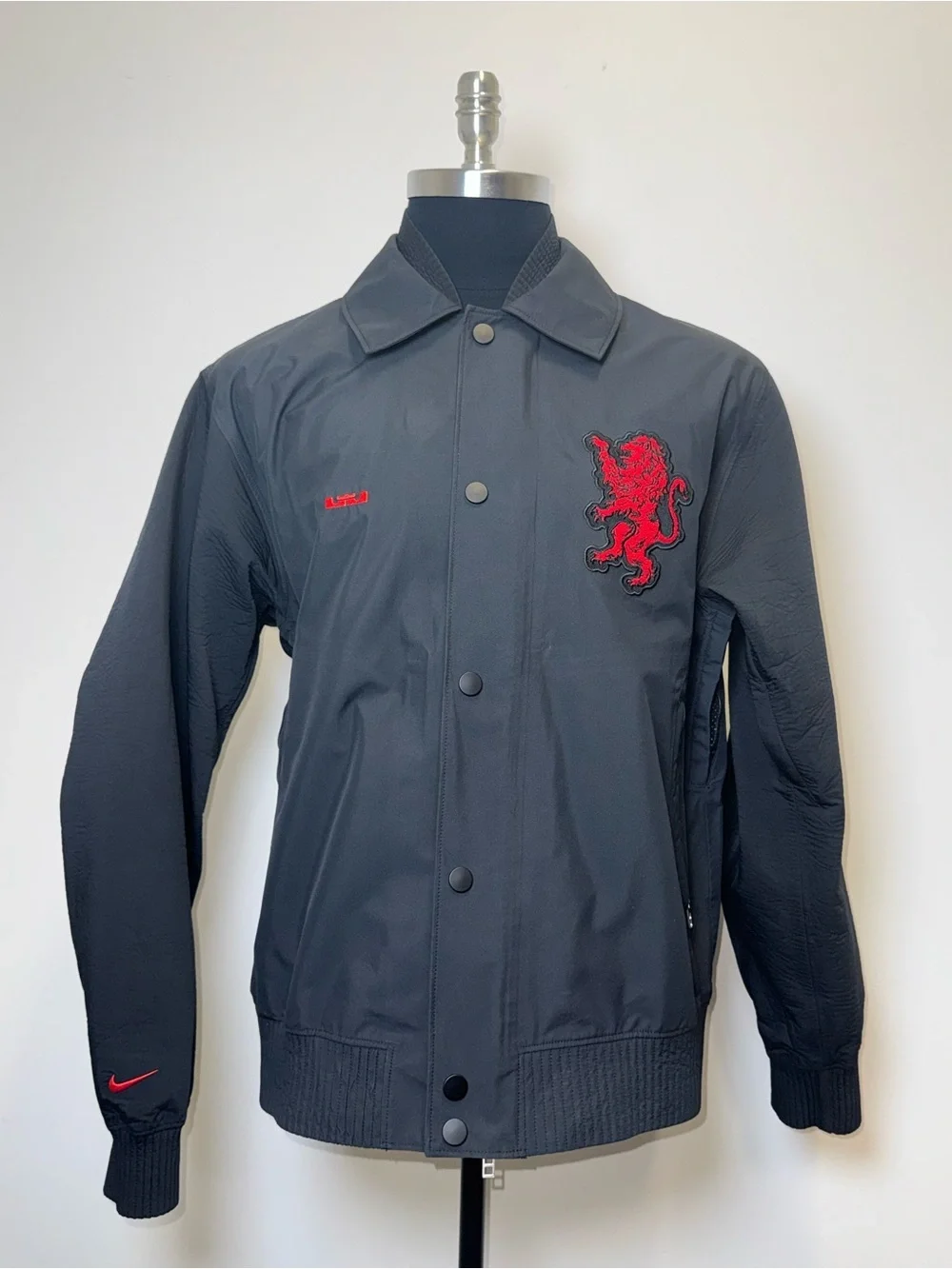 Nike LeBron Storm Fit ADV Jacket Black Red Lion Coaches Coat L
